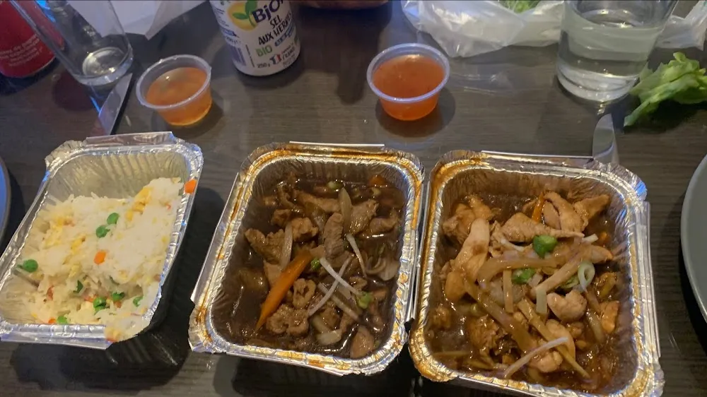 Riz Cantonais Porc Caramel Poulet Gingembre